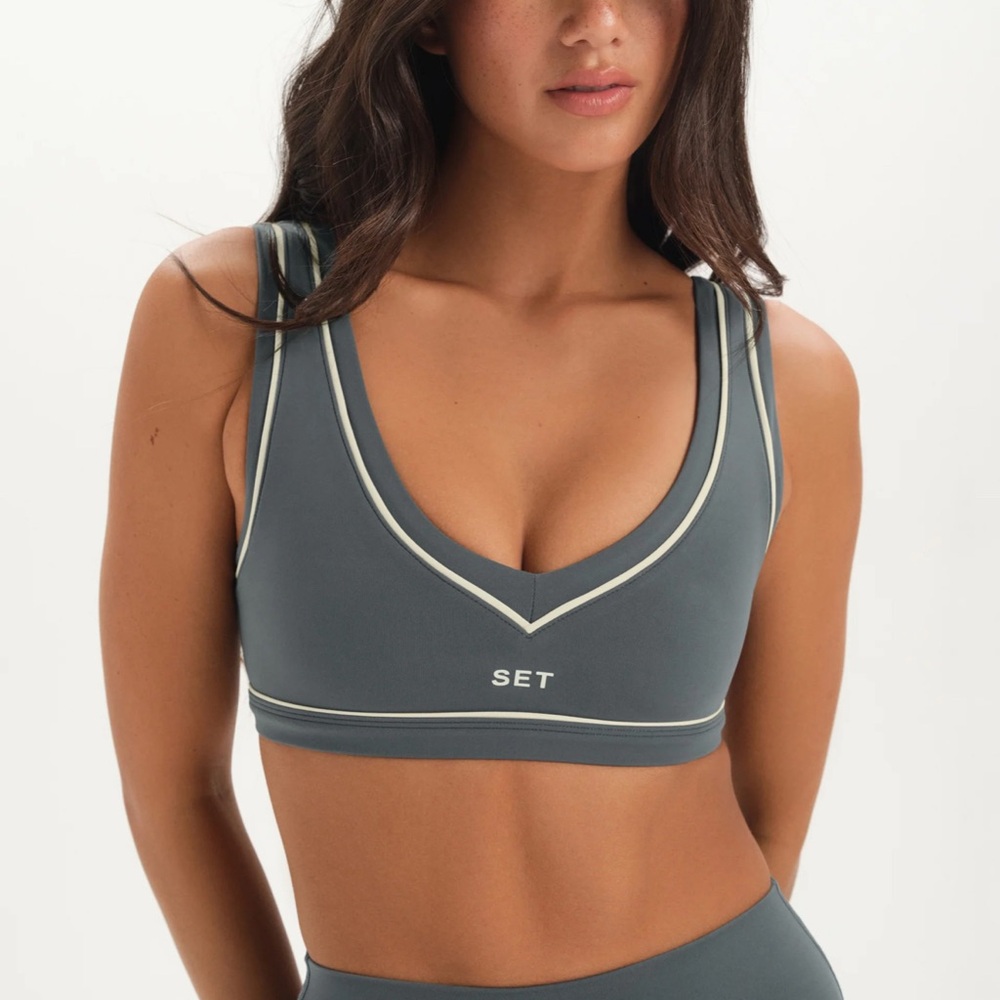 DO NOT BUY!! SET Active Airluxe Breathe Hamptons Bra